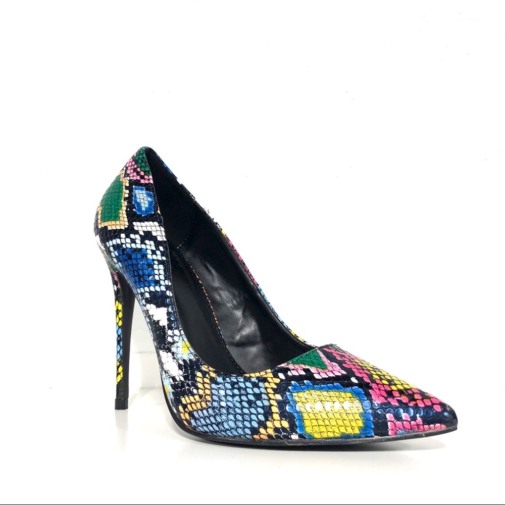 Liliana Multicolor Black Pink Blue Pumps Heels